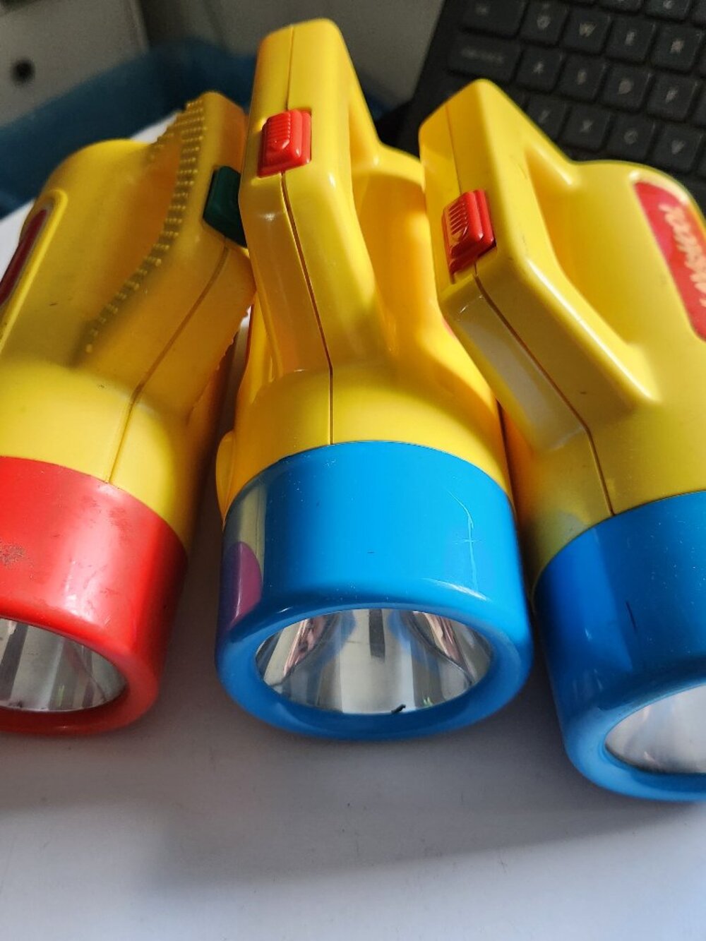 Lot of 3 Vintage Playskool Flashlight 1980s Color Changing For Parts Repair - Picture 1 of 13